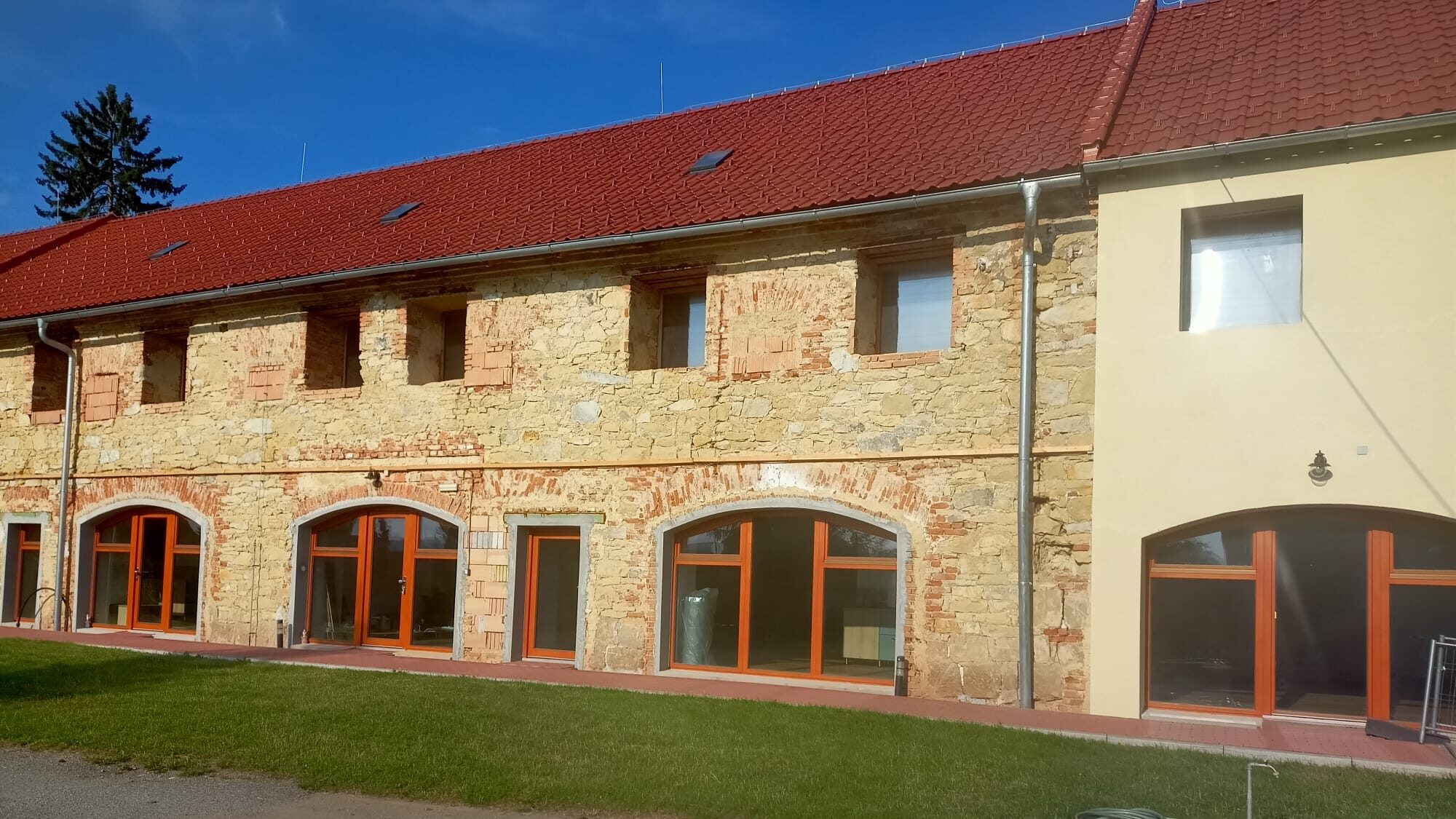 Kindergarten reconstruction